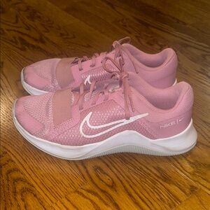 Nike MC Trainer 2 sneakers